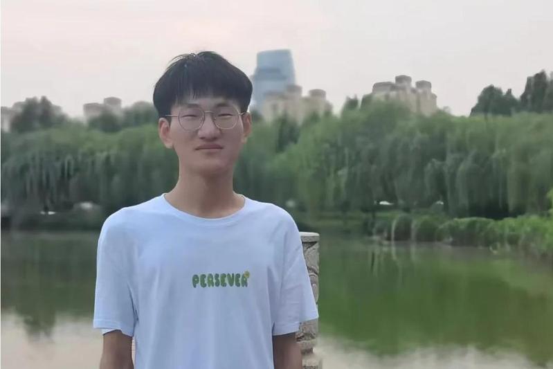 国家奖学金获得者——李佳欣